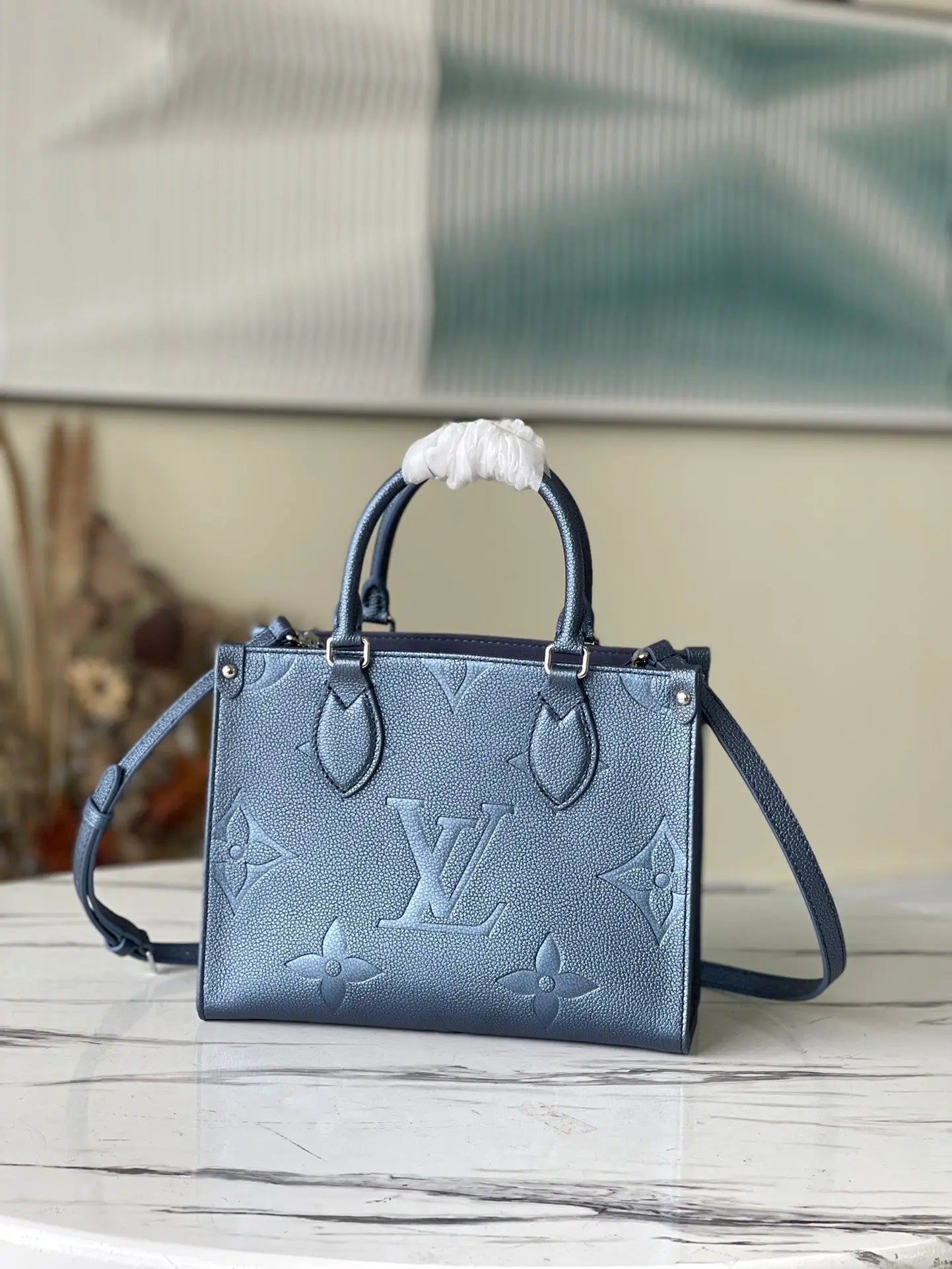 SO - New Fashion Women's Bags LUV OnTheGo iPad Mini Monogram A059 sneakeronline