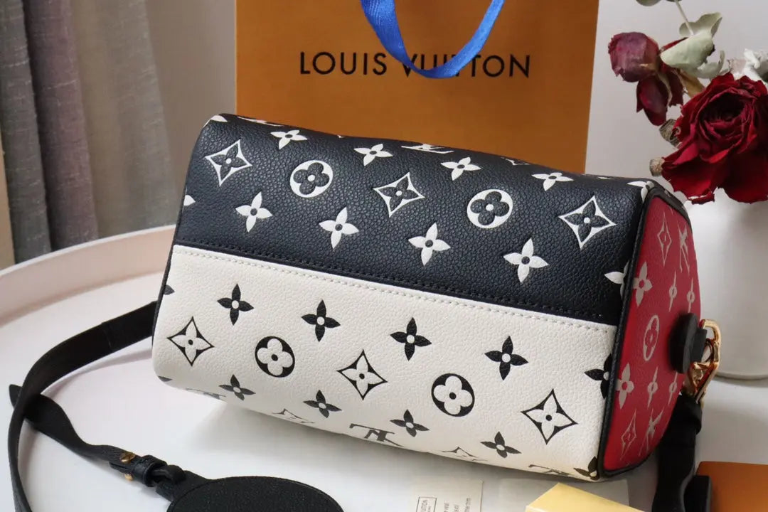 SO - New Fashion Women's Bags LUV SPEEDY MONOGRAM A017 sneakeronline