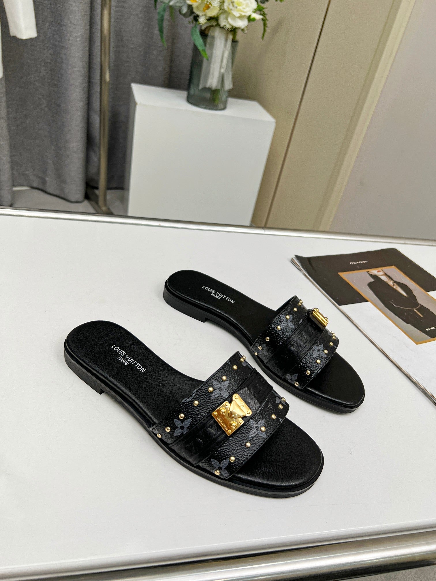 NB - Luxury Slippers Sandals Loafers - LU-V - 302